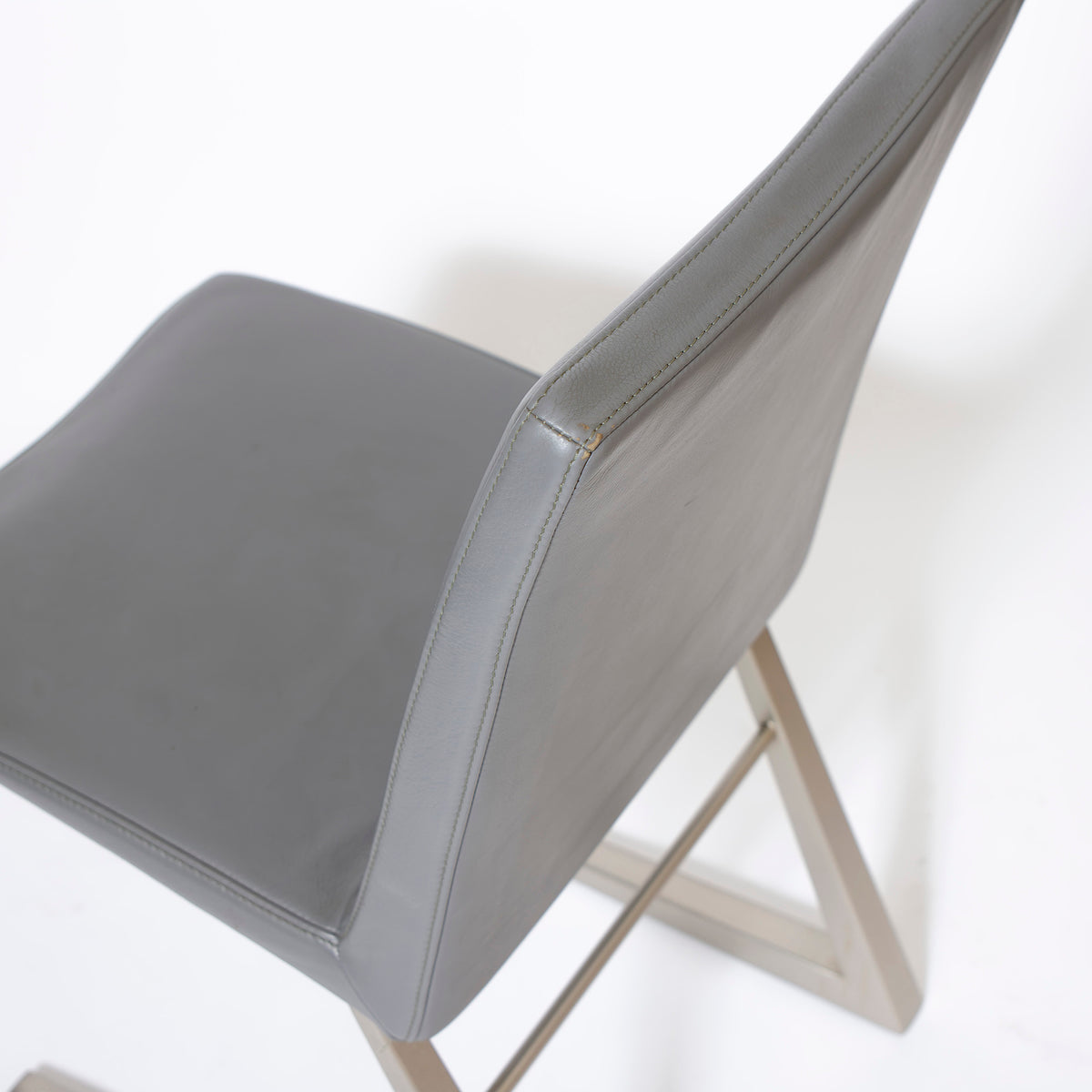 BoConcept MARIPOSA ダイニングチェア 本革 スチールレッグ(3)