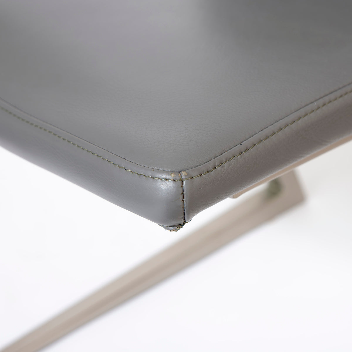 BoConcept MARIPOSA ダイニングチェア 本革 スチールレッグ(4)