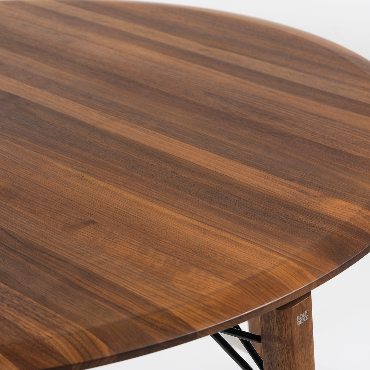 ◆美品◆ROLF BENZ/ロルフベンツ 964ラウンドダイニングテーブル アメリカンウォールナット 無垢材 オイル仕上げ デザイナーズ家具