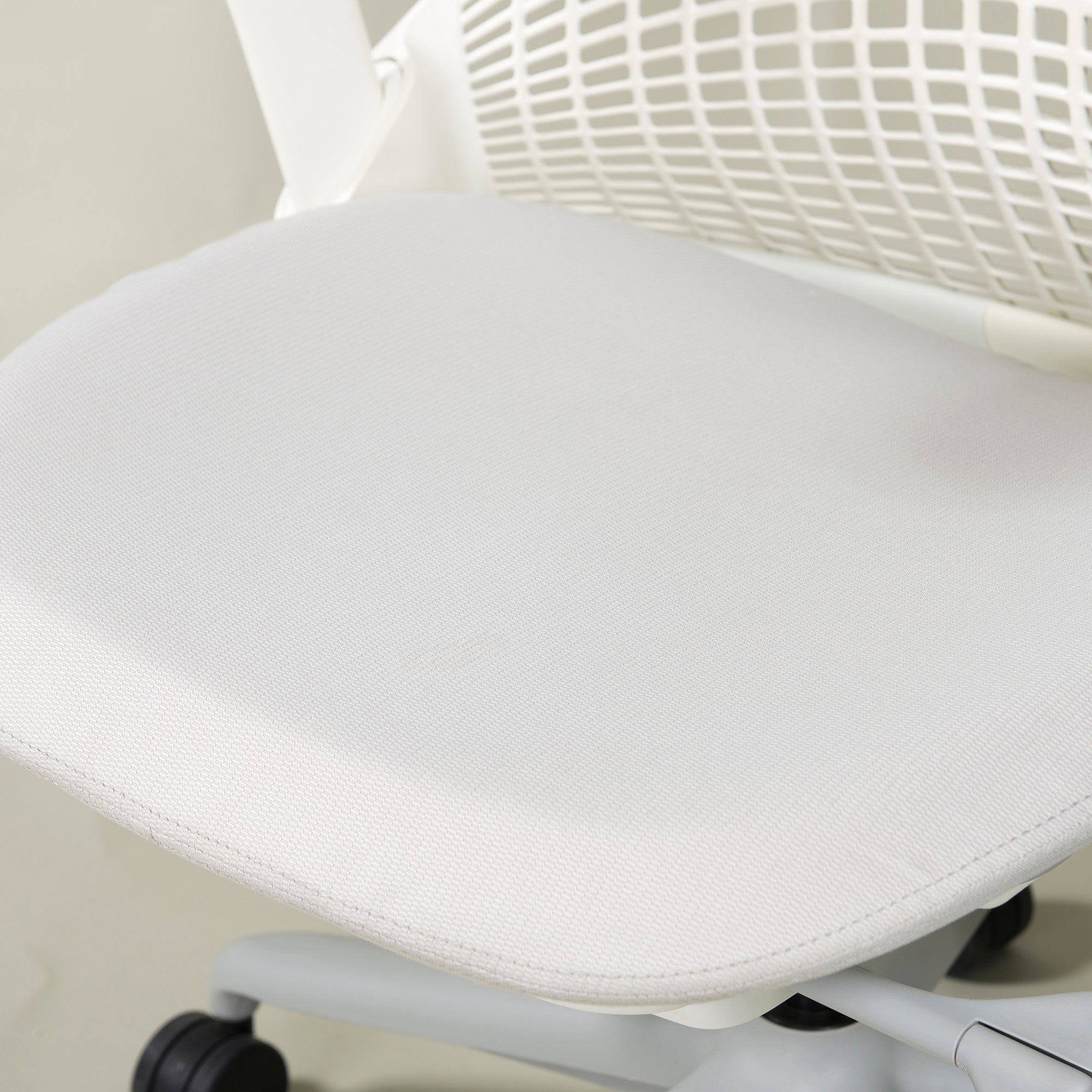 Herman Miller/ハーマンミラー セイルチェア ホワイト アジャスタブルアーム 旧仕様 デスクチェア OAチェア リモート