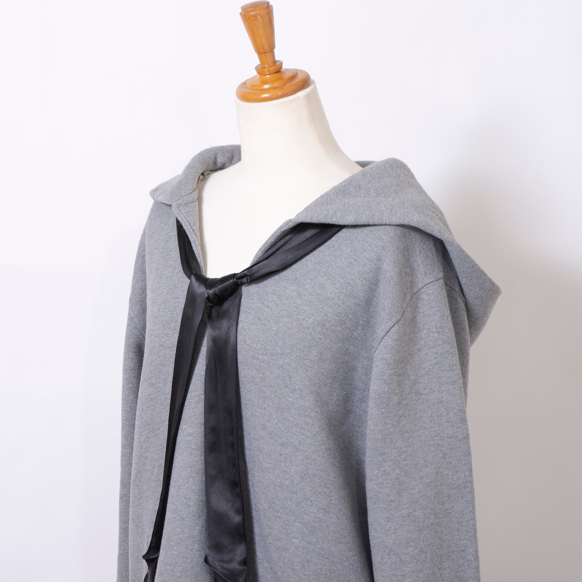 MM6 Maison Margiela fleece-lined hoodie in gray with a sailor collar and satin ribbon, size S.