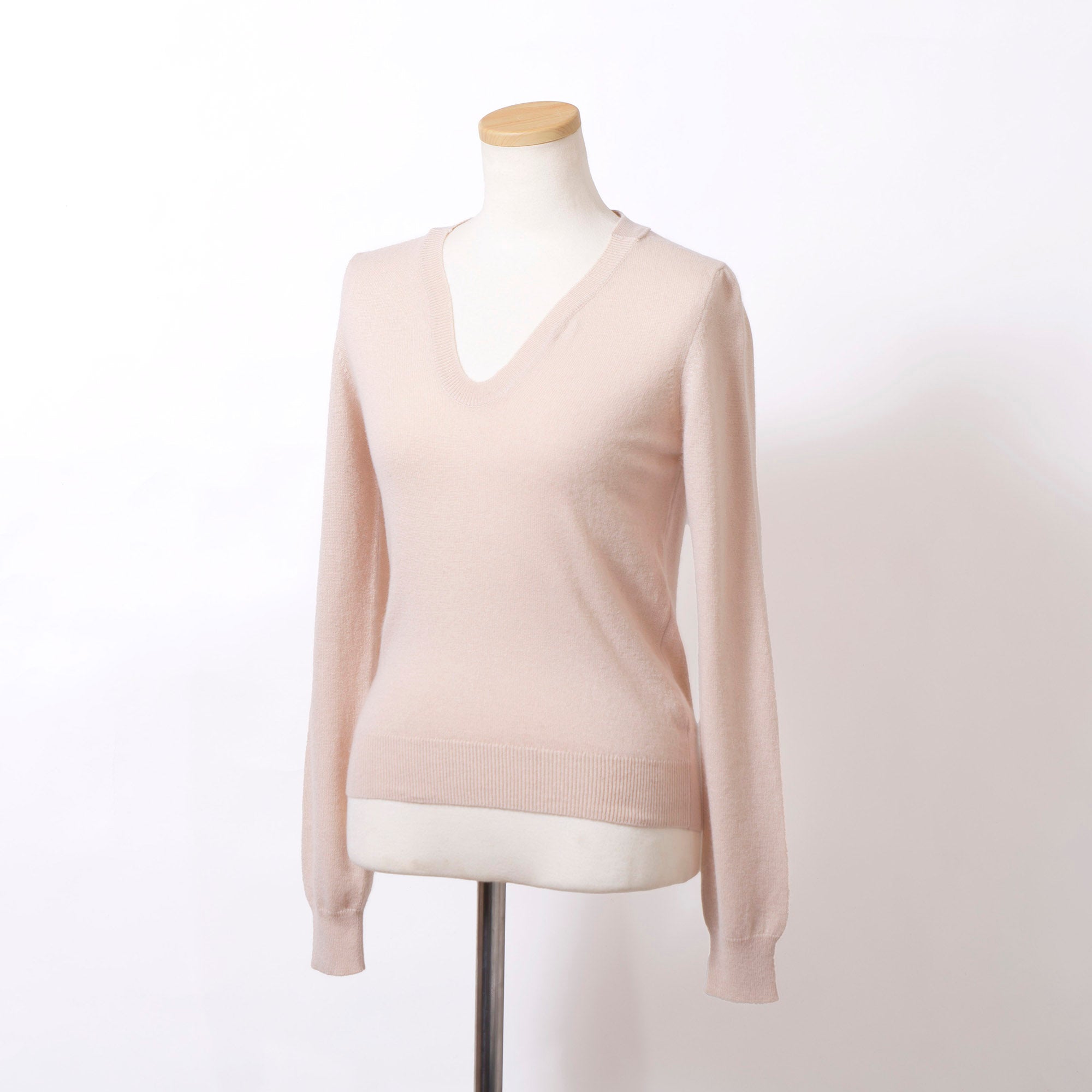 JIL SANDER V-neck knit sweater, 100% cashmere, coral pink, size 36, women's, made in Italy, long sleeves, lightweight, simple