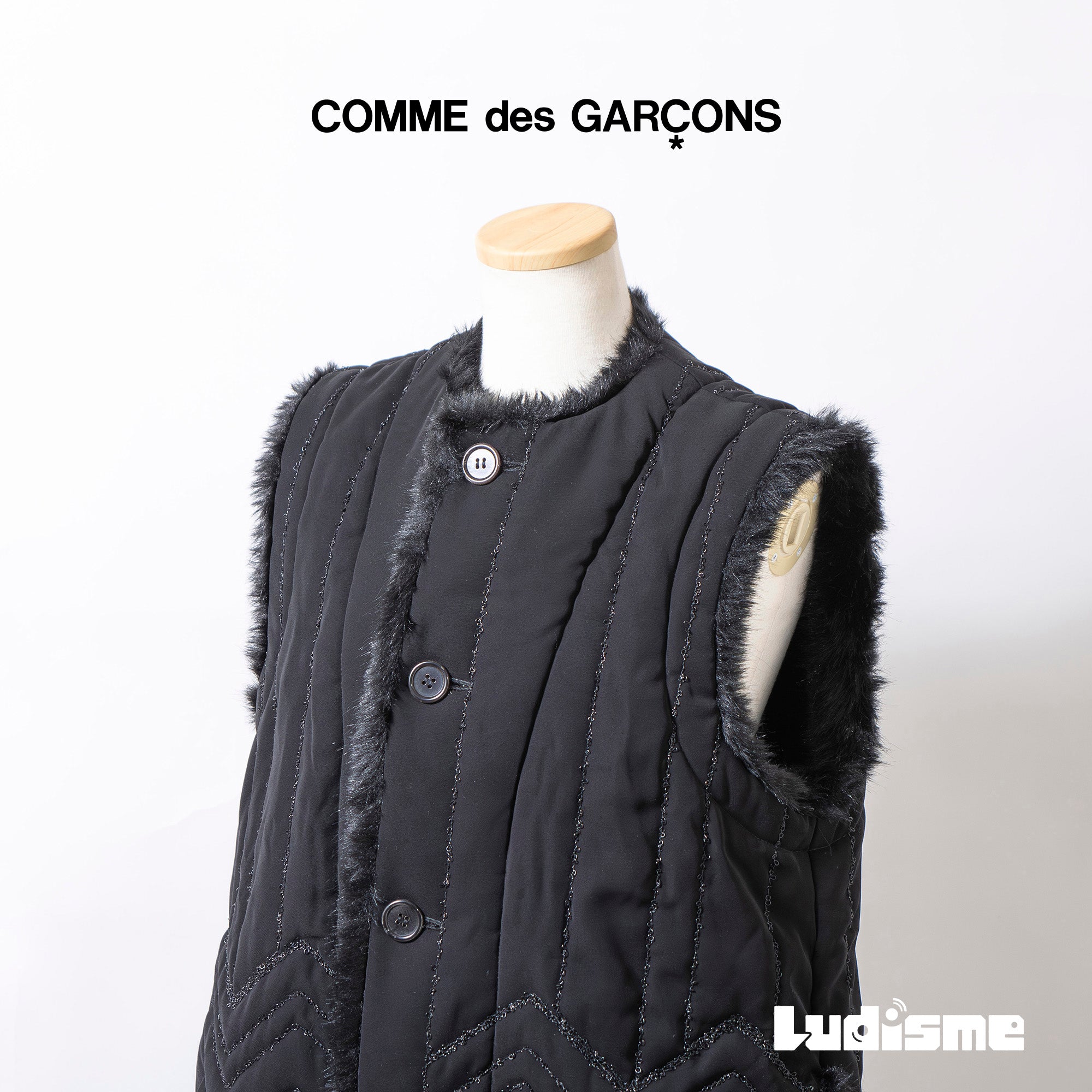 【古着】コムデギャルソン noir kei ninomiya AD2019 フラワーキルティング ベスト ノースリーブ ロング丈 ジレコート ブラック S 二宮啓 再構築 デザインベスト ファー切り替え レディース アウター ロングダウン ダウンベスト 日本製【中古】【ブランド古着】【USED】