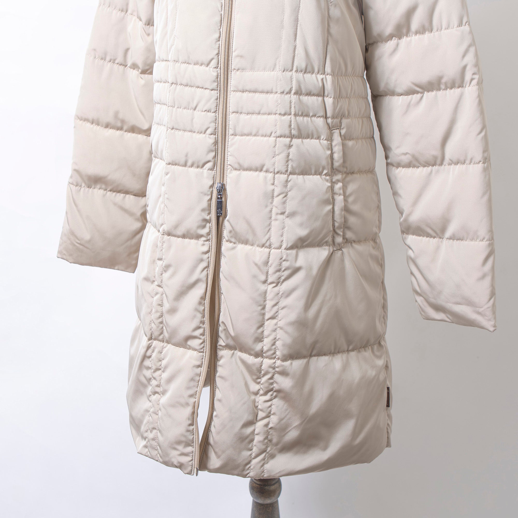 モンクレール MONCLER MONTANA モンタナ ダウンコート ロング ベージュ レディース 茶タグ フード付き フーデッドコート ダウンジャケット