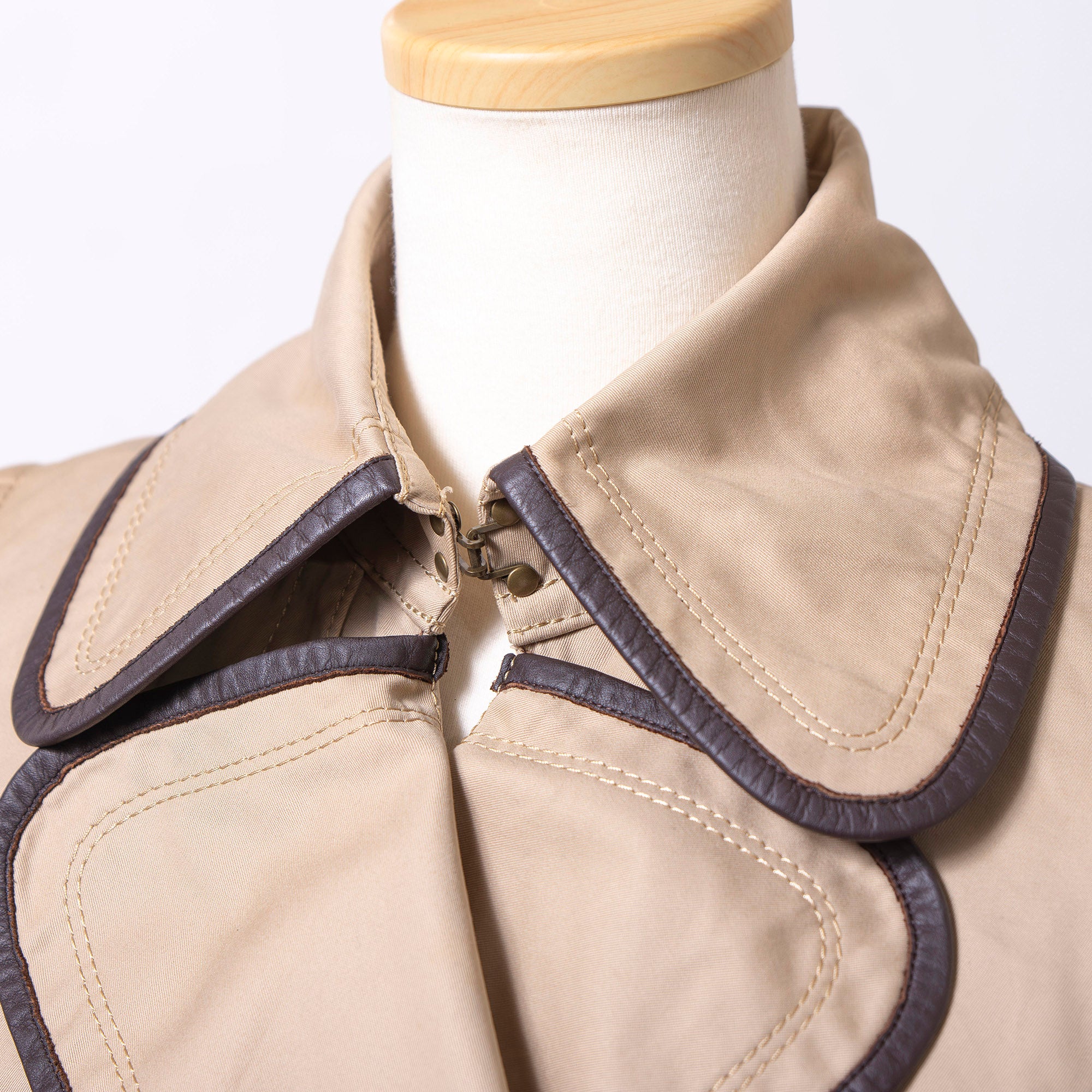 バーバリー ブルーレーベル BURBERRY BLUE LABEL トレンチコート 36 ベージュ レディース レザーパイピング 変形トレンチ ステンカラー