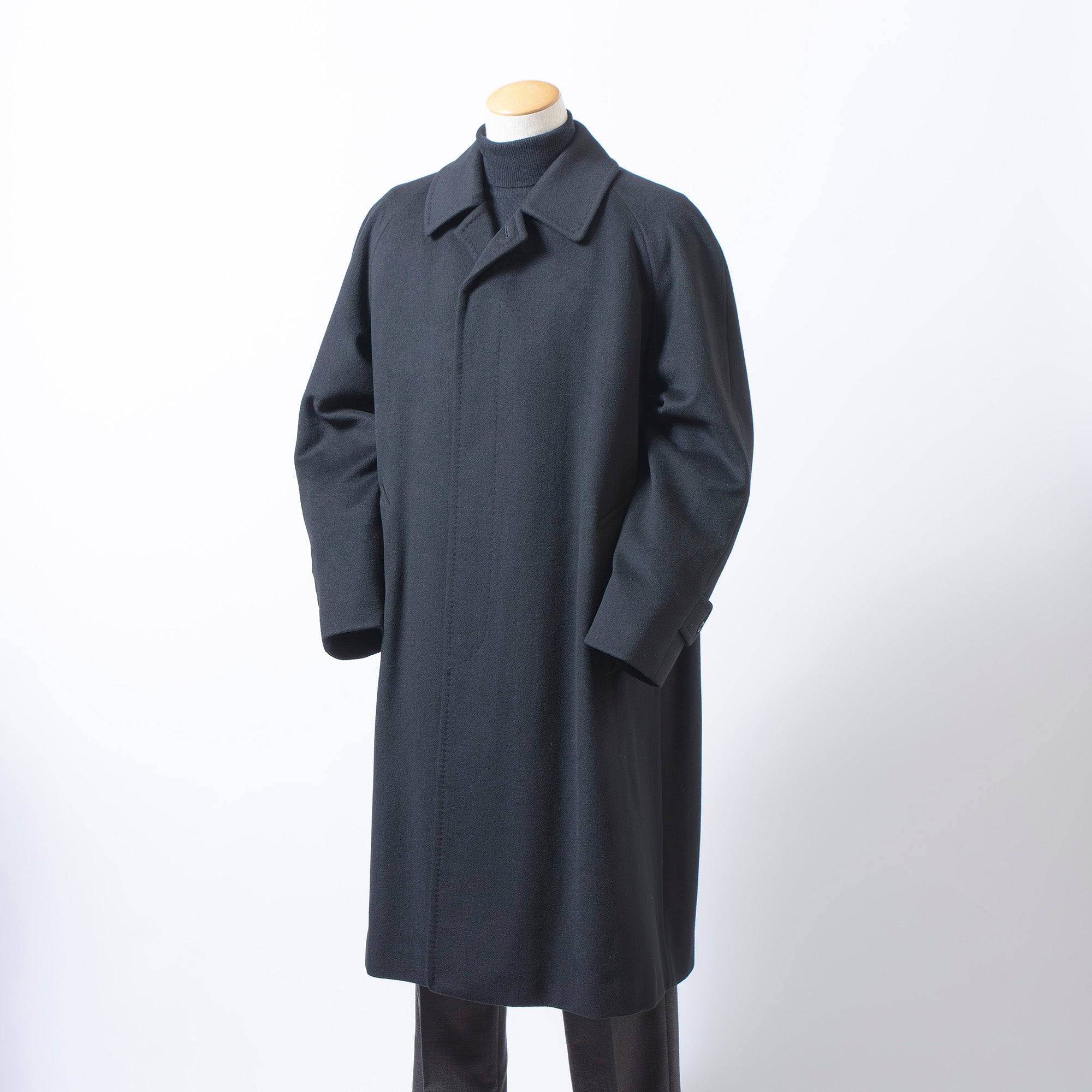 バーバリー BURBERRY London ステンカラーコート ブラック カシミヤ100％ メンズ ラグランスリーブ 比翼仕立て 日本製 ロングコート
