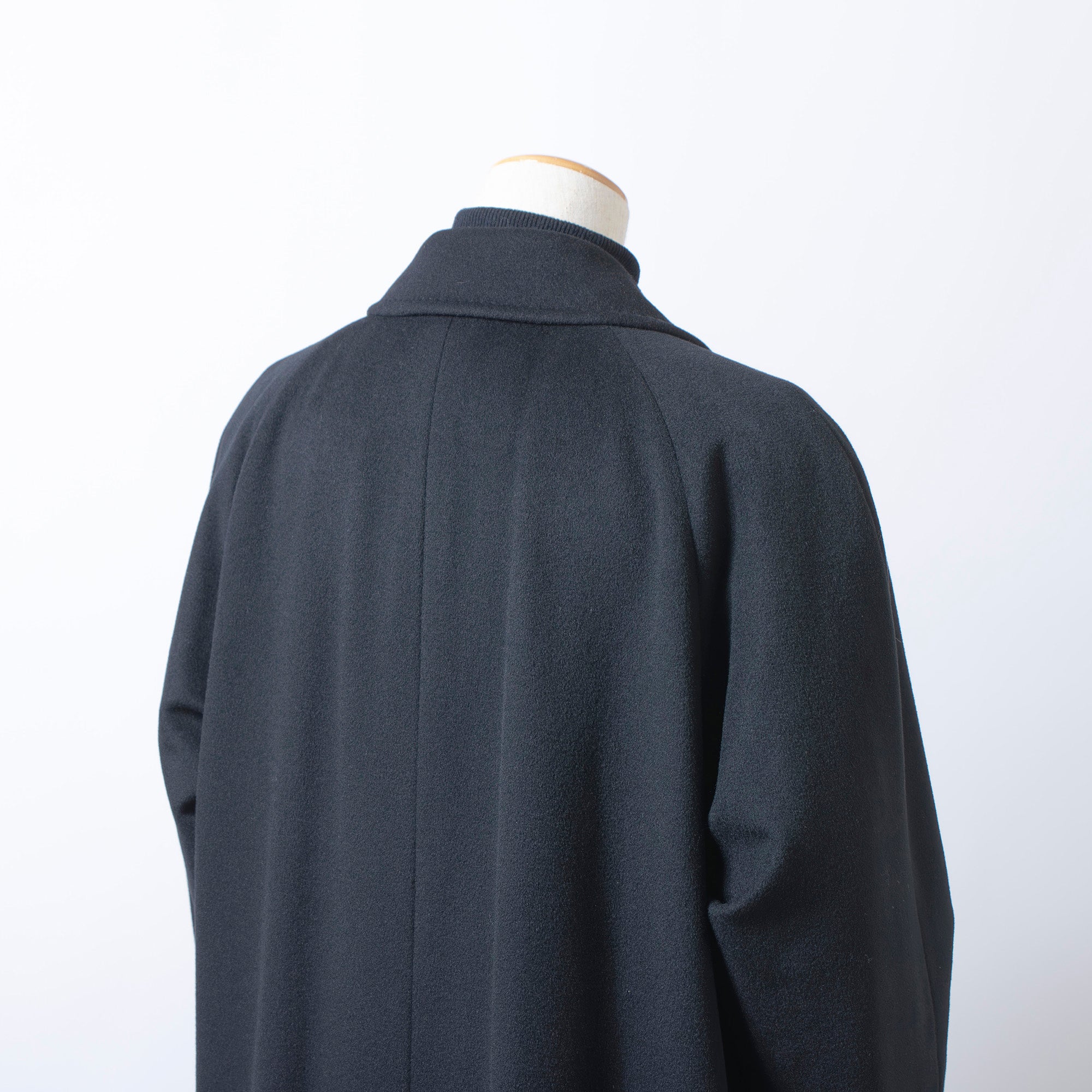 バーバリー BURBERRY London ステンカラーコート ブラック カシミヤ100％ メンズ ラグランスリーブ 比翼仕立て 日本製 ロングコート