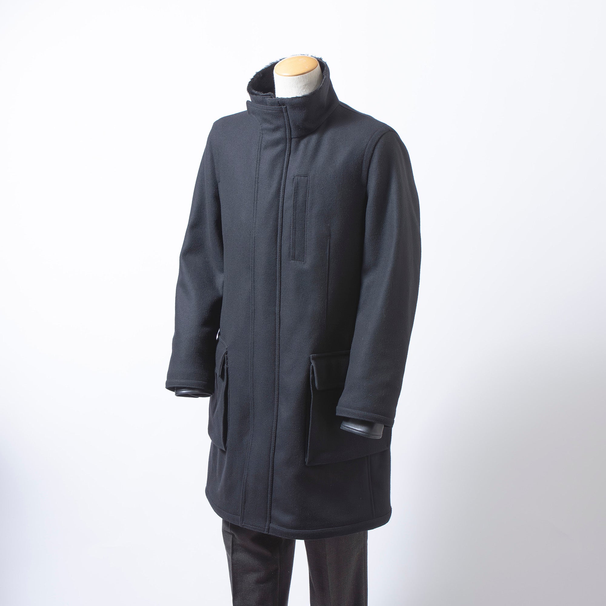 アルマーニ ARMANI COLLEZIONI ミリタリーコート ブラック 52 ハンガリー製 モーターサイクルコート ミリタリージャケット ライダース