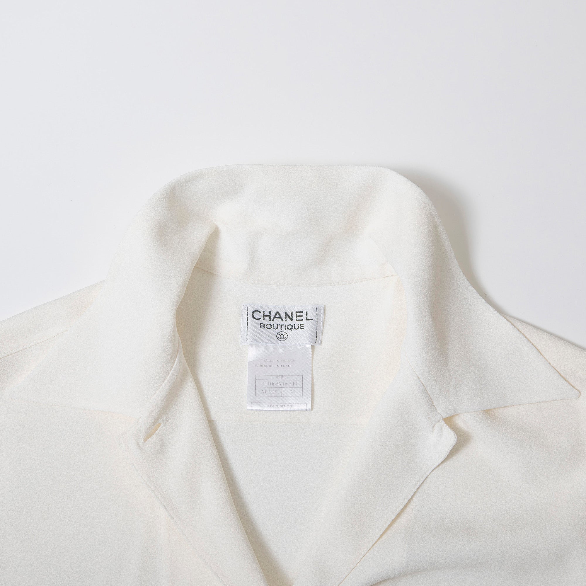 シャネル CHANEL 98P ロングジレ ロングベスト オフホワイト レディース 38 ココマークボタン ノースリーブ フランス製 CHANEL BOUTIQUE